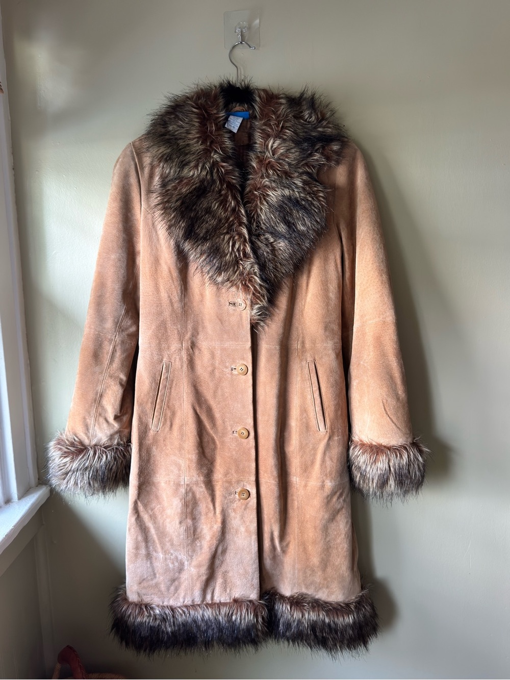 Y2K dELiA*s Tan Suede Penny Lane with Faux Fur Trim